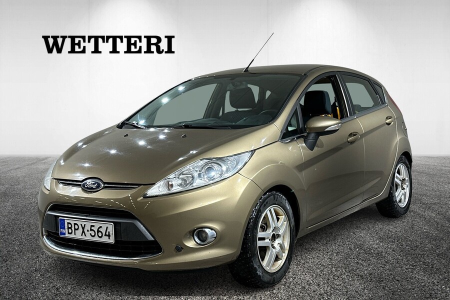 Ford Fiesta vaihtoauto