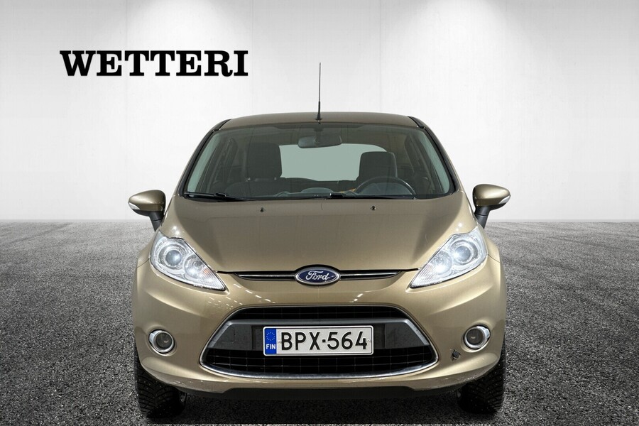 Ford Fiesta vaihtoauto