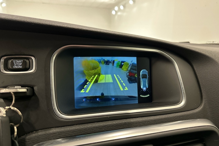 Volvo V40 Cross Country vaihtoauto