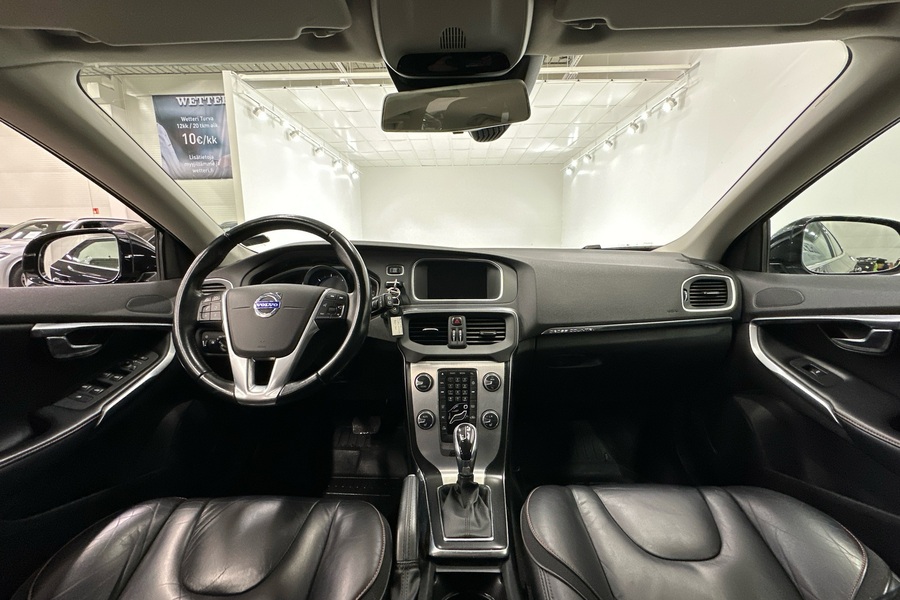 Volvo V40 Cross Country vaihtoauto