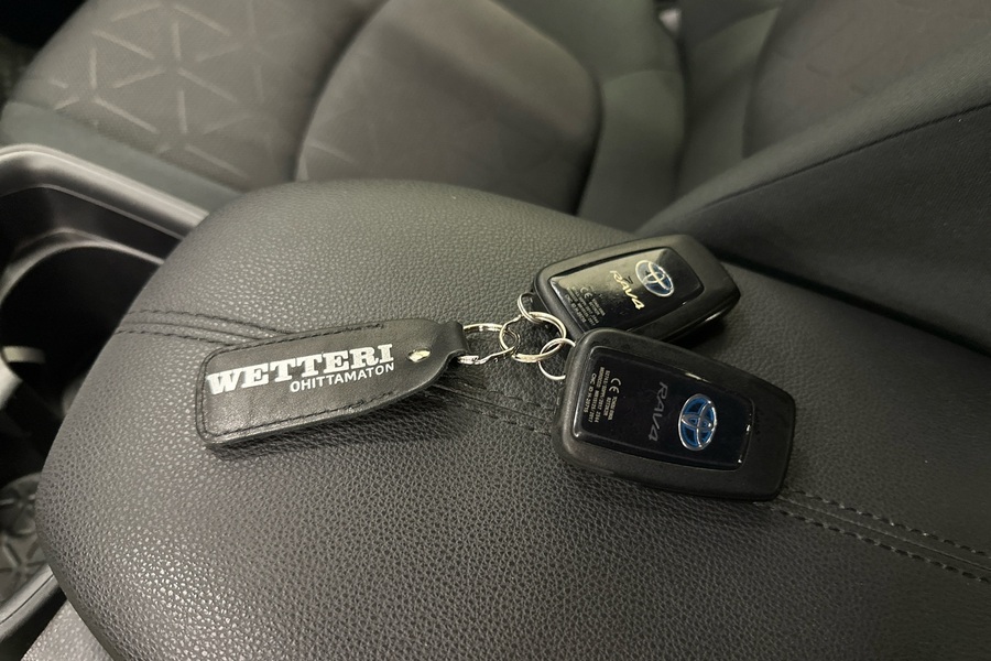 Toyota RAV4 vaihtoauto