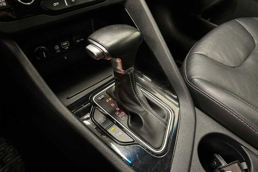 Kia Niro plug-in vaihtoauto