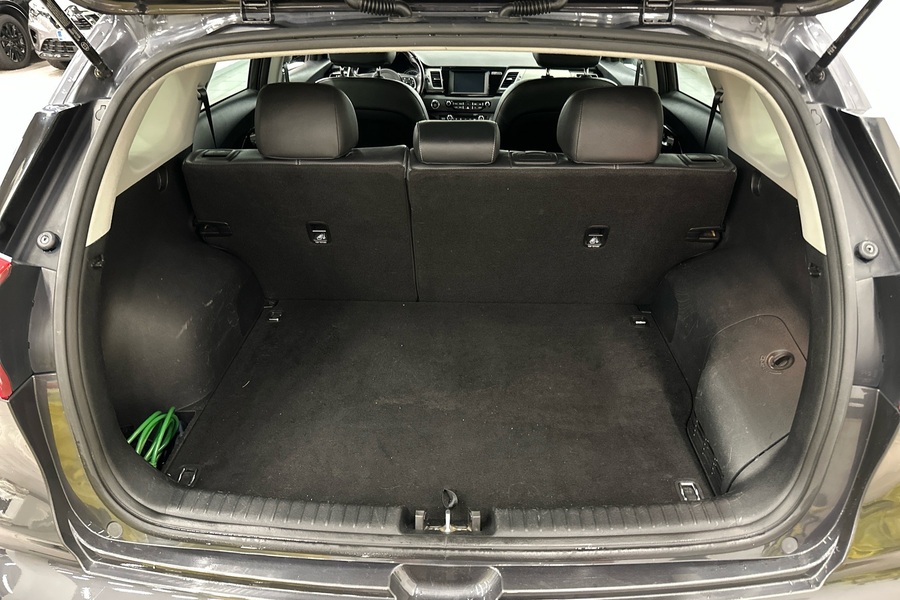 Kia Niro plug-in vaihtoauto