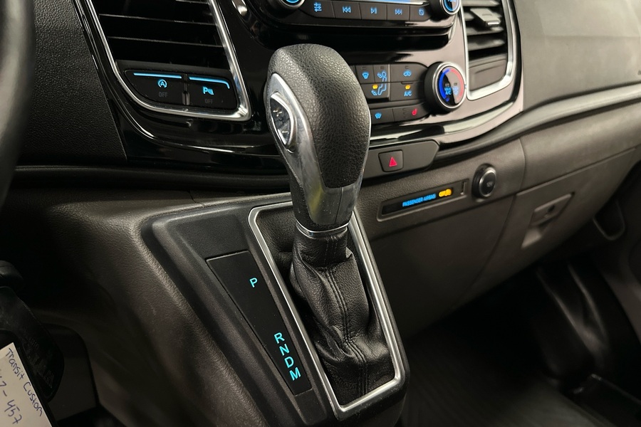 Ford Transit Custom vaihtoauto