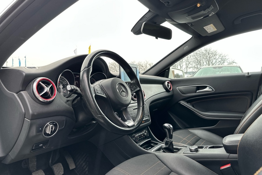 Mercedes-Benz CLA-sarja vaihtoauto