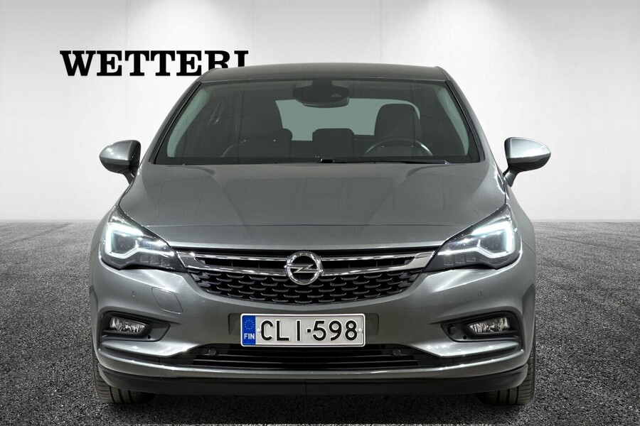 Opel Astra vaihtoauto