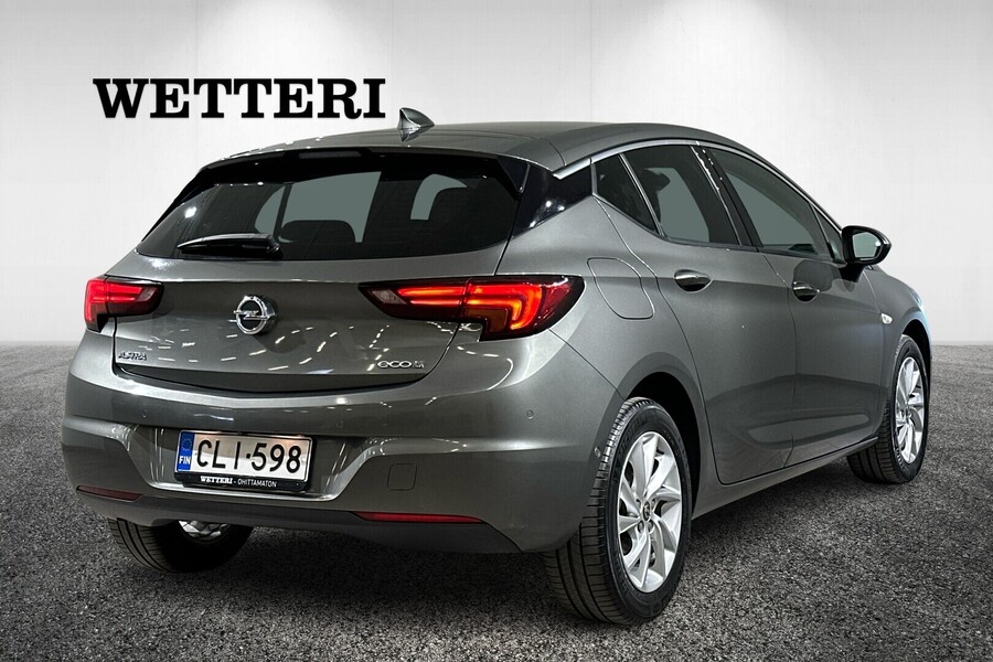 Opel Astra vaihtoauto