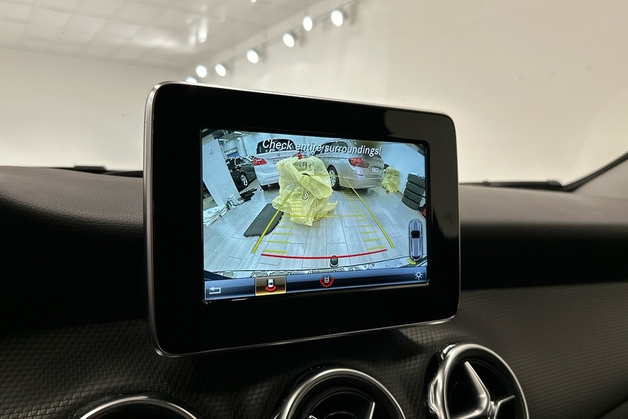 Mercedes-Benz GLA vaihtoauto