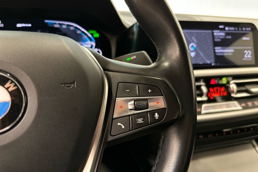 BMW 330 vaihtoauto