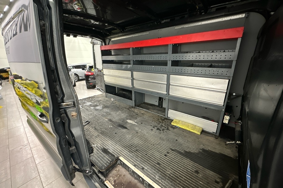 Ford Transit vaihtoauto