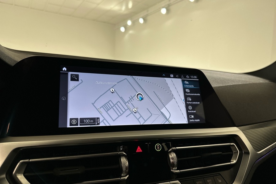 BMW 330 vaihtoauto