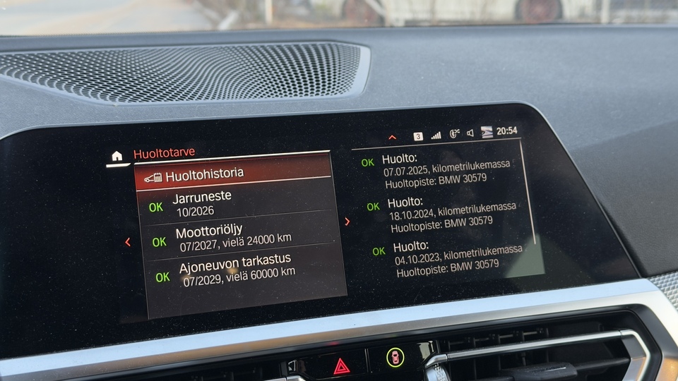 BMW 330 vaihtoauto