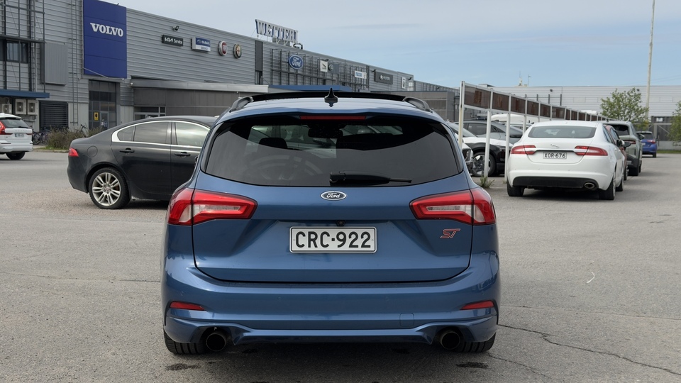 Ford Focus vaihtoauto