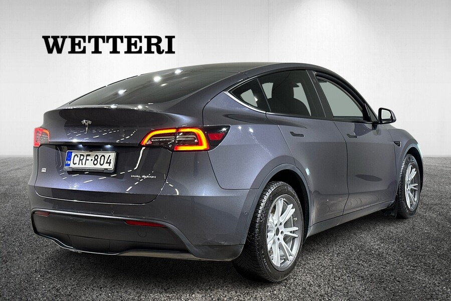 Tesla Model Y vaihtoauto