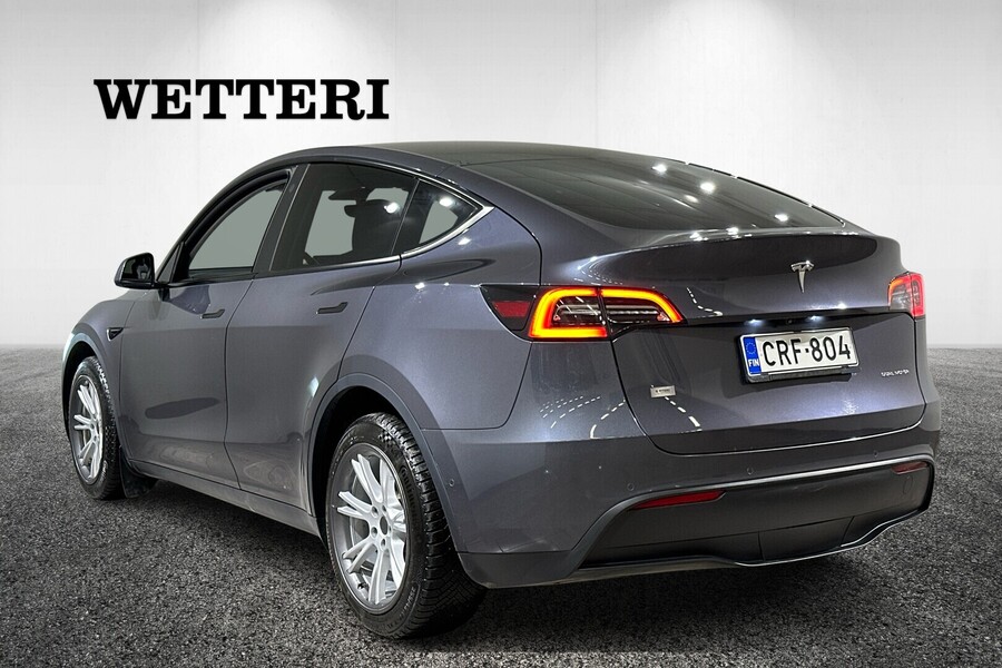 Tesla Model Y vaihtoauto