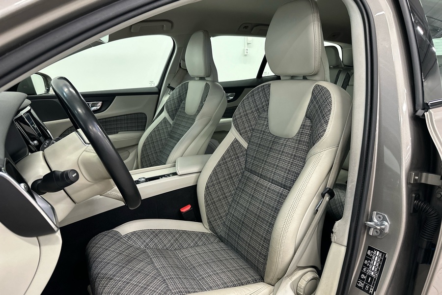 Volvo V60 Cross Country vaihtoauto