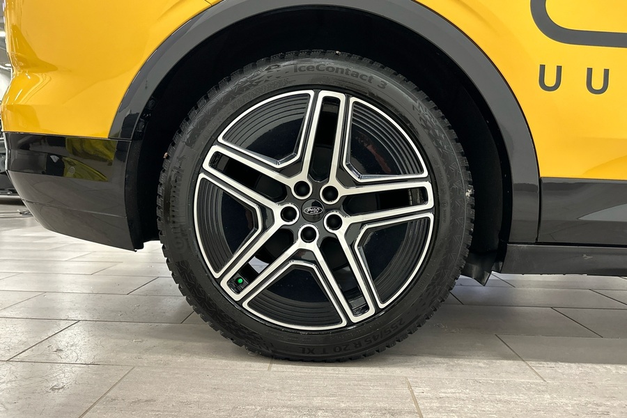 Ford Capri vaihtoauto