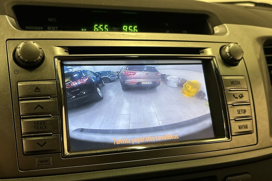 Toyota Hilux vaihtoauto