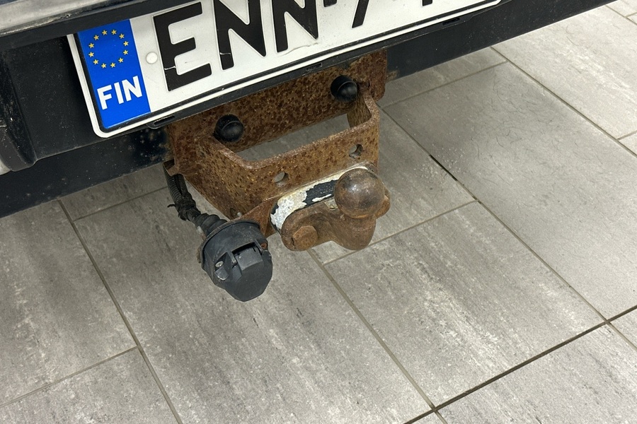 Toyota Hilux vaihtoauto