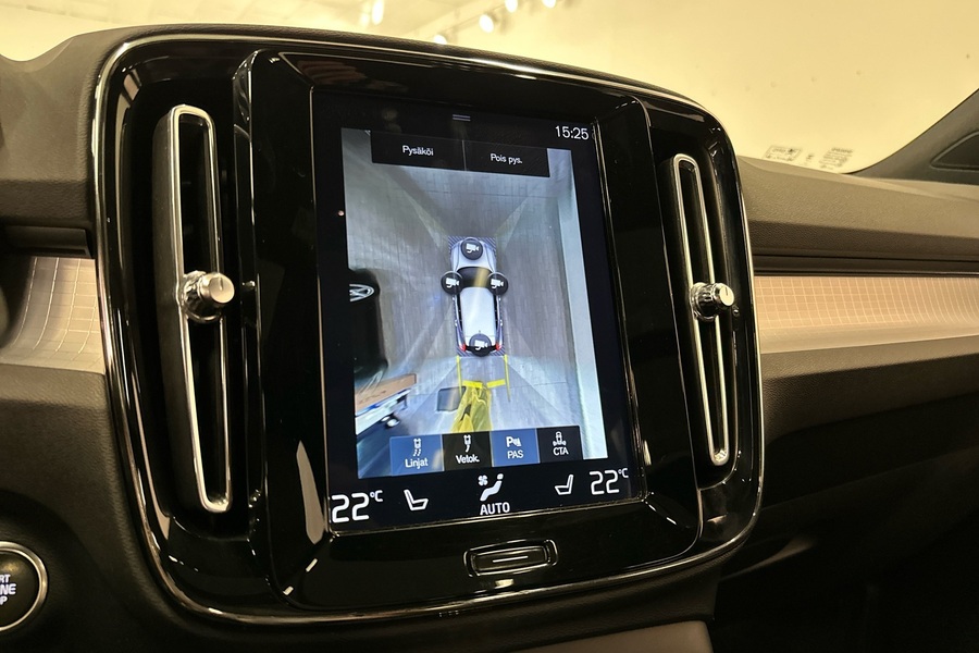 Volvo XC40 vaihtoauto