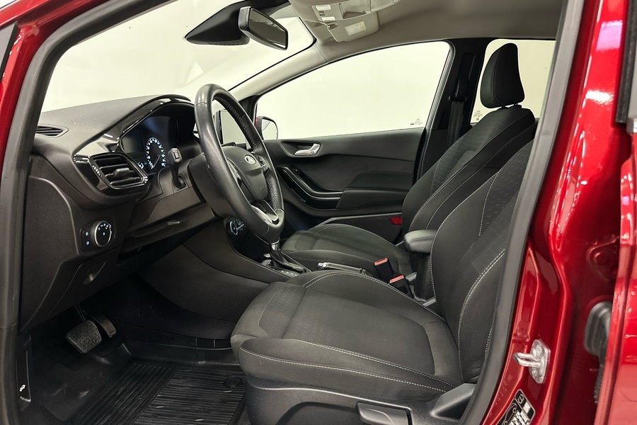 Ford Fiesta vaihtoauto