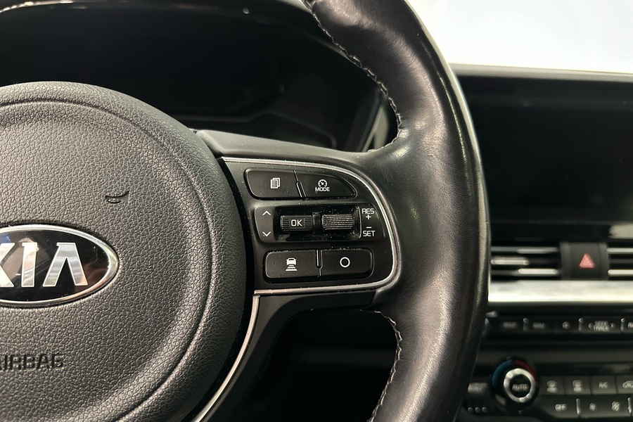 Kia Niro plug-in vaihtoauto