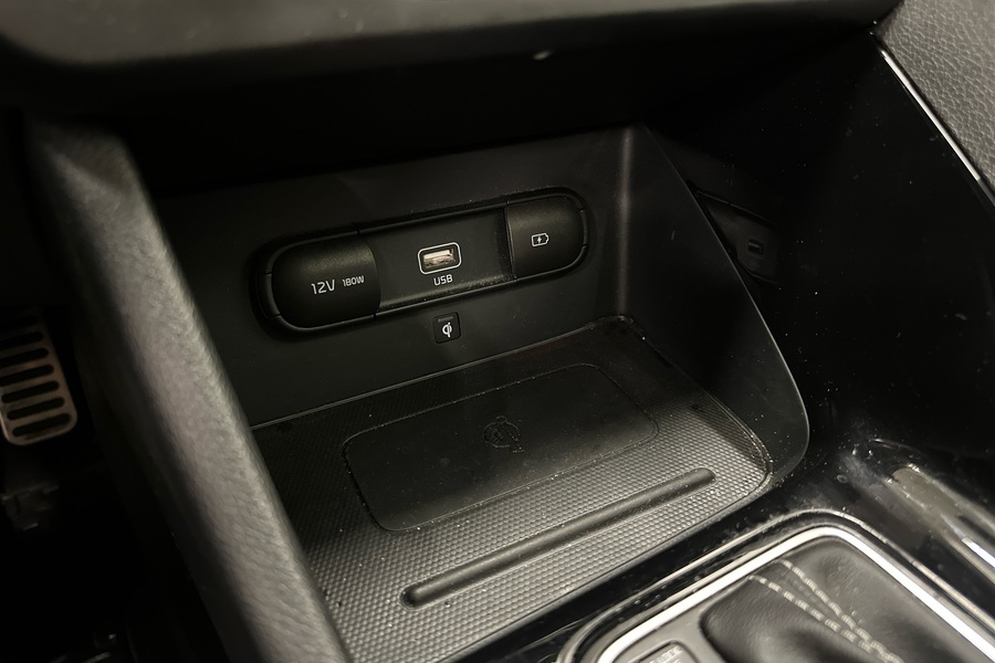 Kia Niro plug-in vaihtoauto