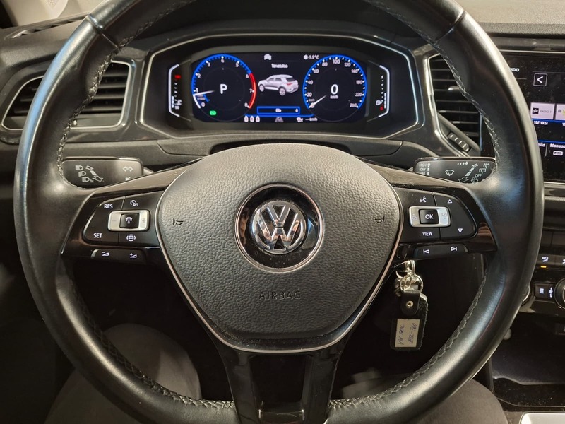 Volkswagen T-Roc vaihtoauto