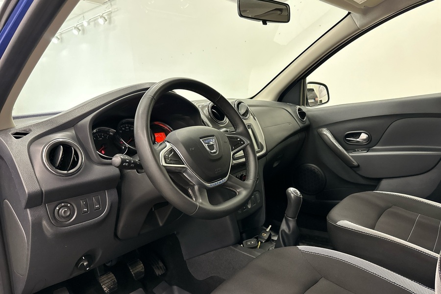 Dacia Sandero vaihtoauto