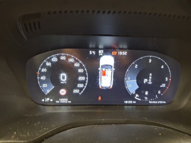 Volvo XC60 vaihtoauto