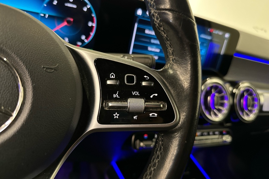 Mercedes-Benz GLB vaihtoauto