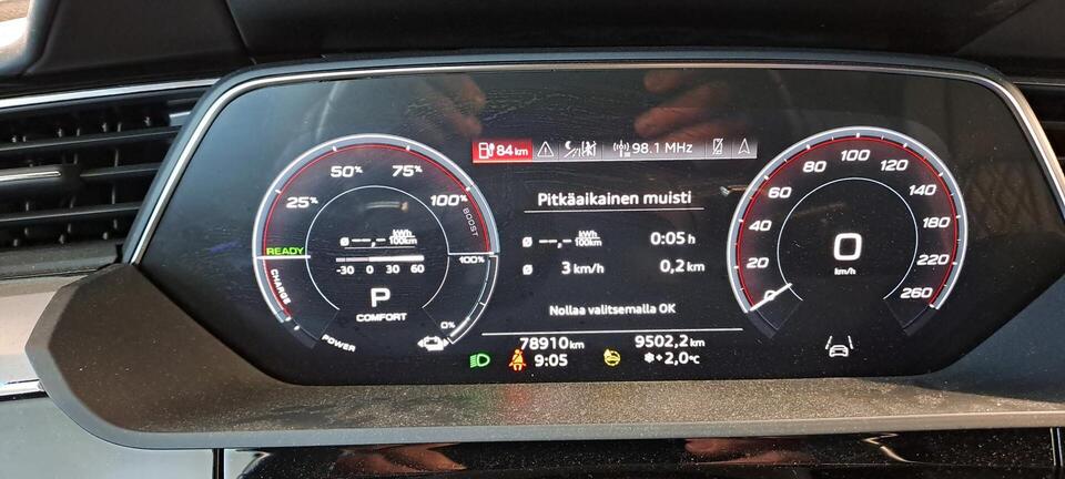 Audi e-tron vaihtoauto