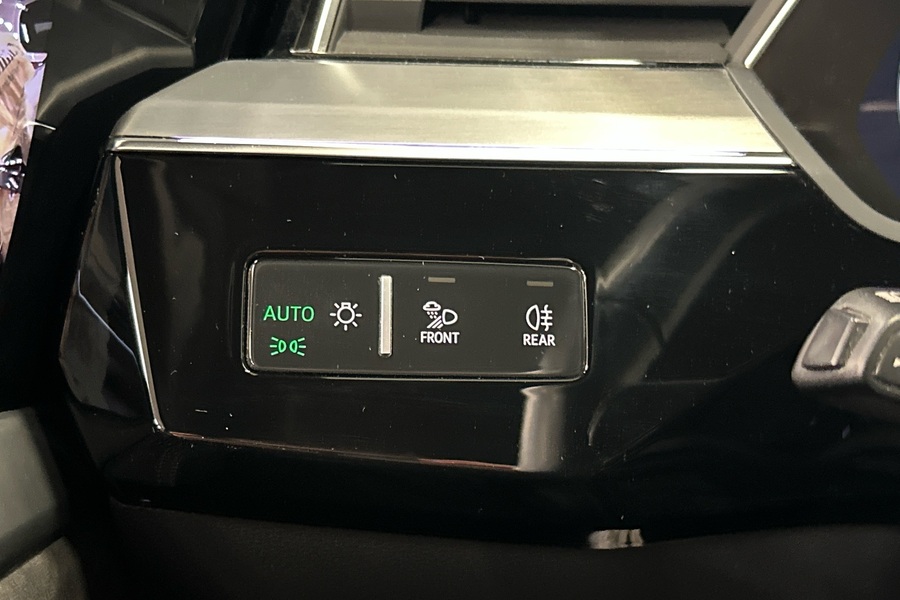 Audi e-tron vaihtoauto