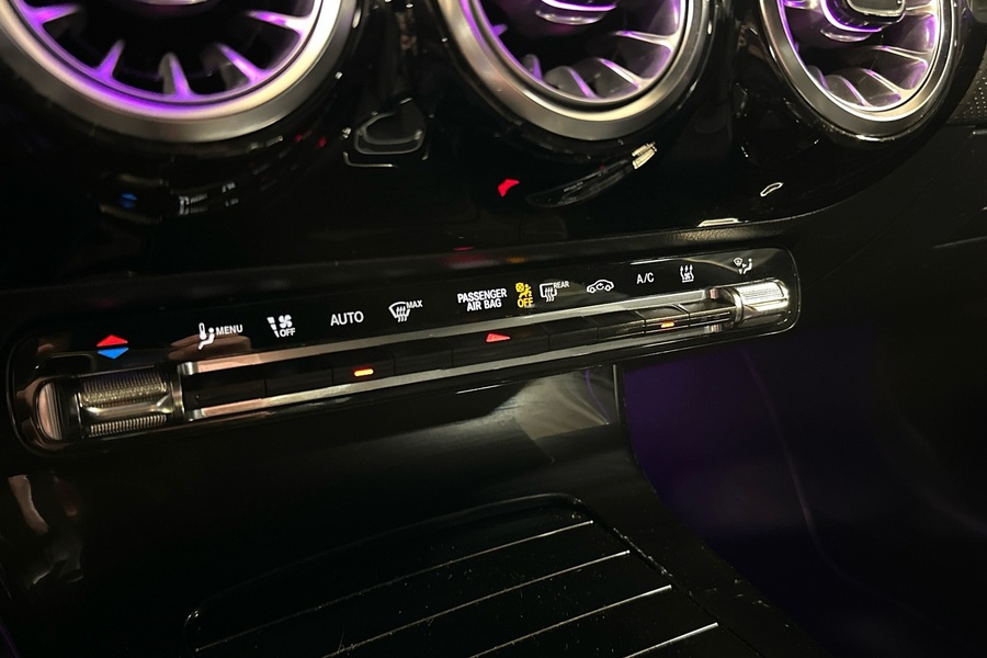 Mercedes-Benz CLA-sarja vaihtoauto