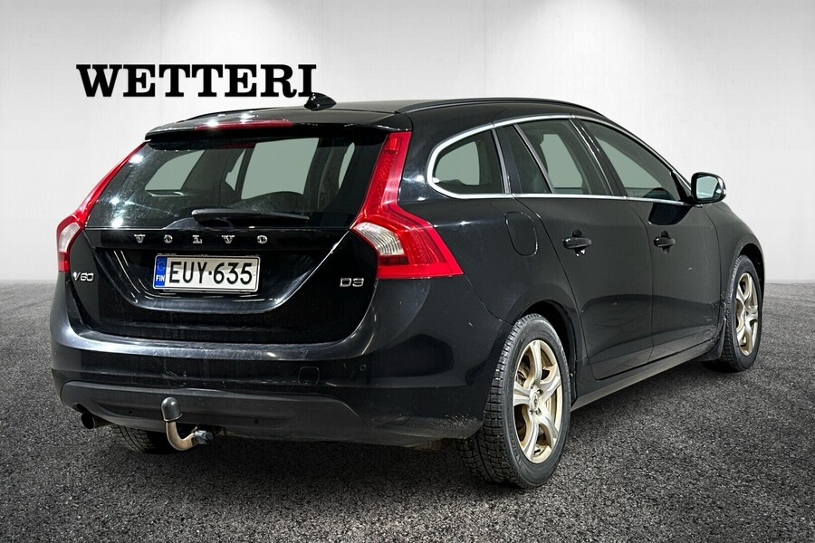 Volvo V60 vaihtoauto