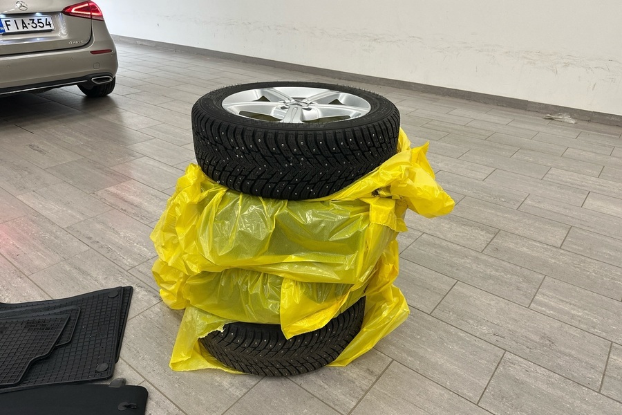 Mercedes-Benz A vaihtoauto