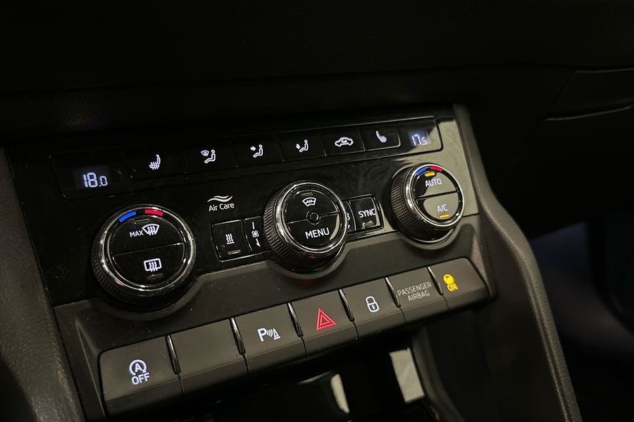 Skoda Karoq vaihtoauto