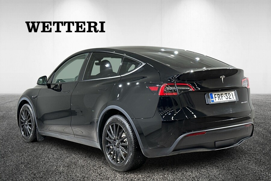 Tesla Model Y vaihtoauto