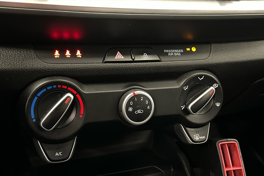 Kia Stonic vaihtoauto