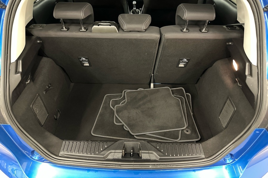 Ford Fiesta vaihtoauto