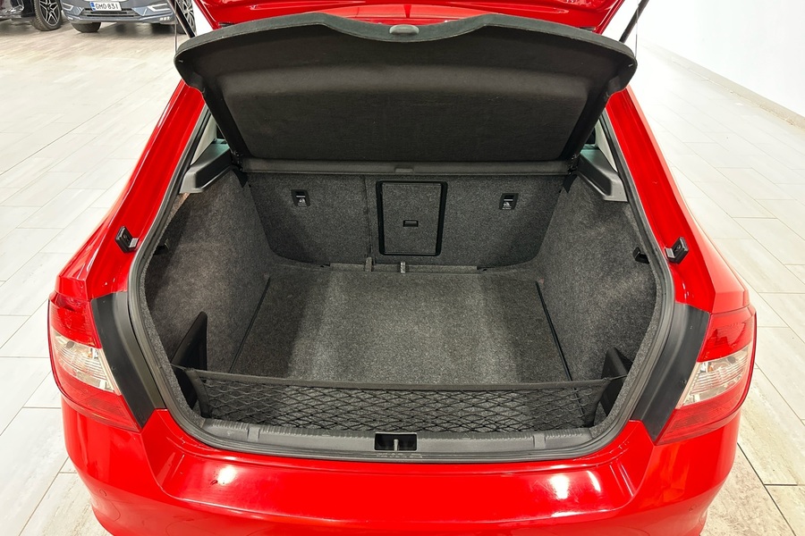 Skoda Rapid vaihtoauto