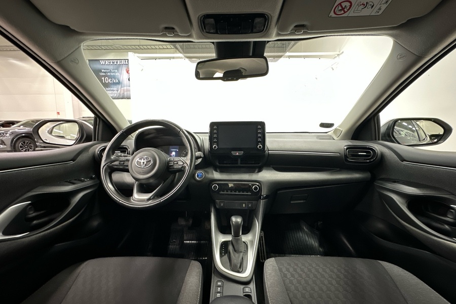 Toyota Yaris vaihtoauto