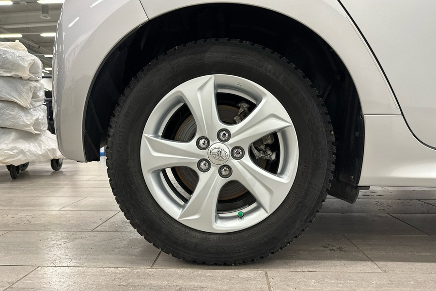 Toyota Yaris vaihtoauto