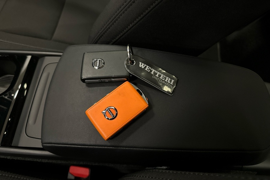 Volvo C40 vaihtoauto