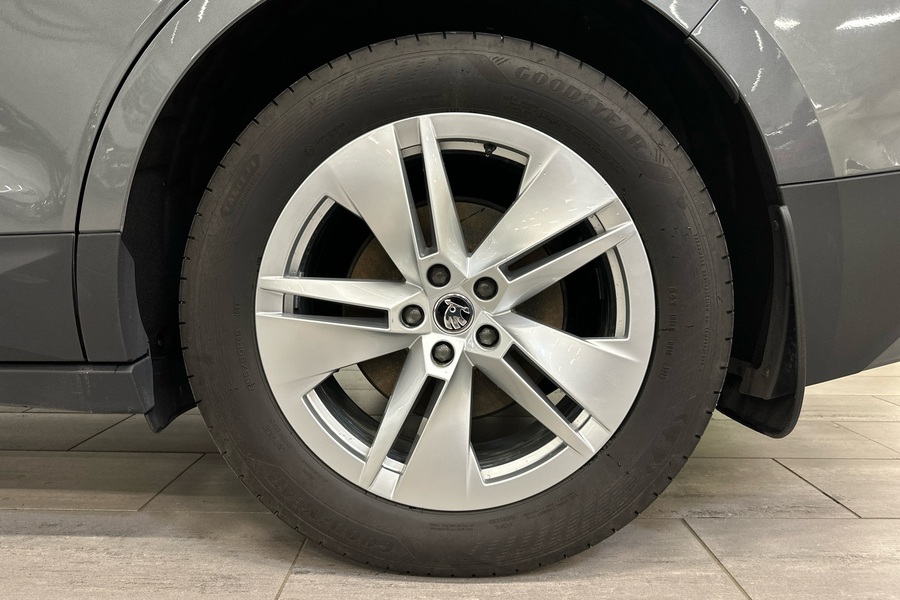 Skoda Enyaq vaihtoauto