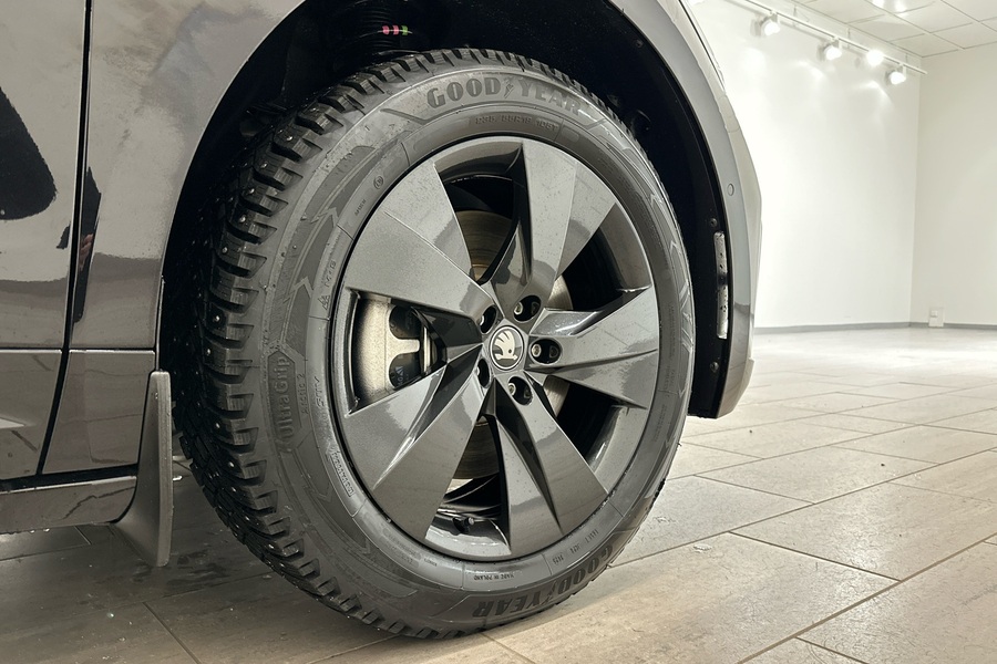 Skoda Enyaq vaihtoauto