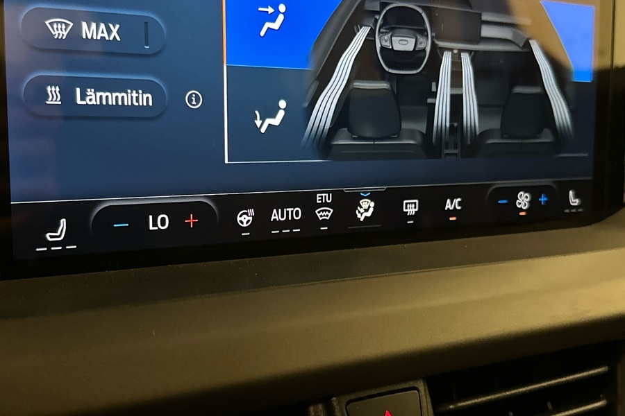 Ford Tourneo Courier vaihtoauto