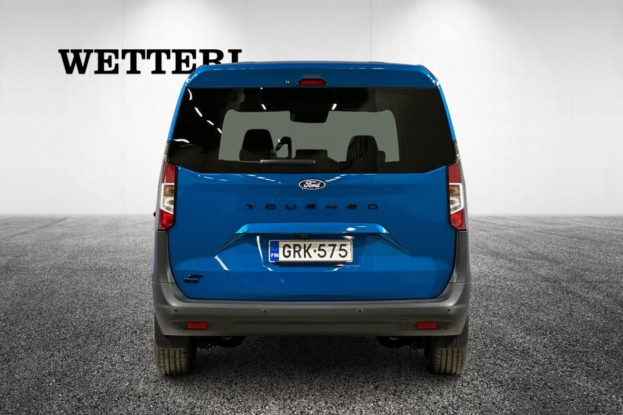 Ford Tourneo Courier vaihtoauto