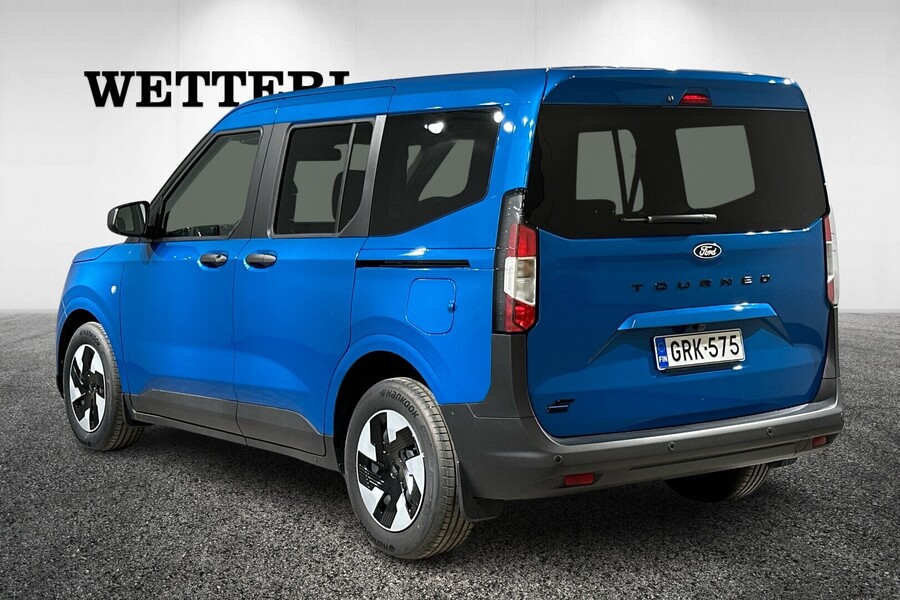 Ford Tourneo Courier vaihtoauto