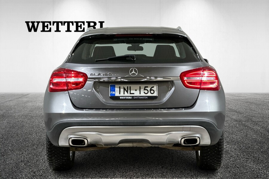 Mercedes-Benz GLA vaihtoauto